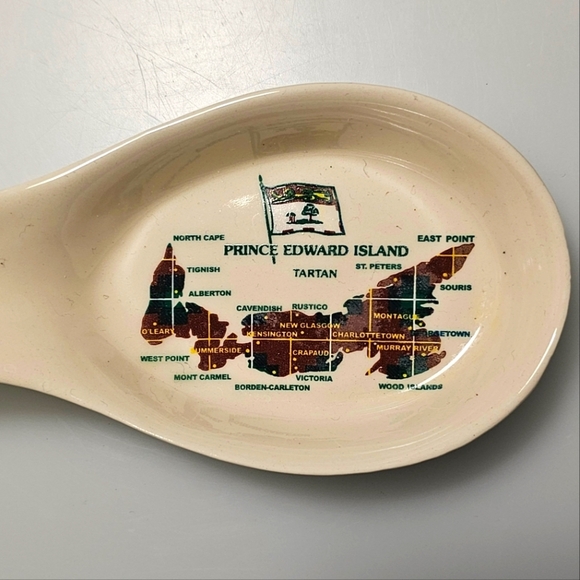 Vintage Ceramic Prince Edward Island Tartan Souvenir Spoon Rest - Picture 4 of 14